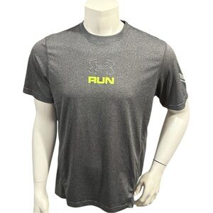 Under Armour Men’s Athletic T-Shirt Gray Run Logo Short Sleeve L